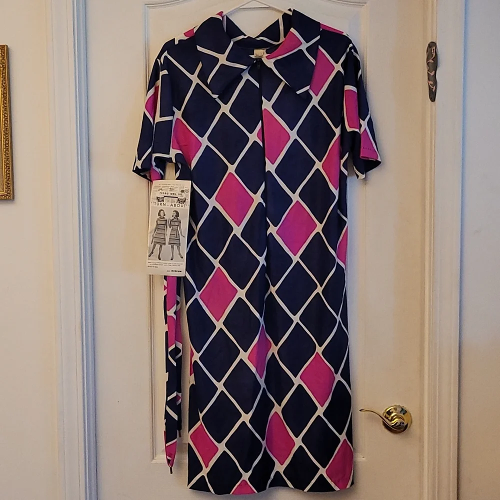 RARE NWT Vintage Deadstock 1960s "Turn-about" Mod Dress Promotions INC - Picture 3 of 17